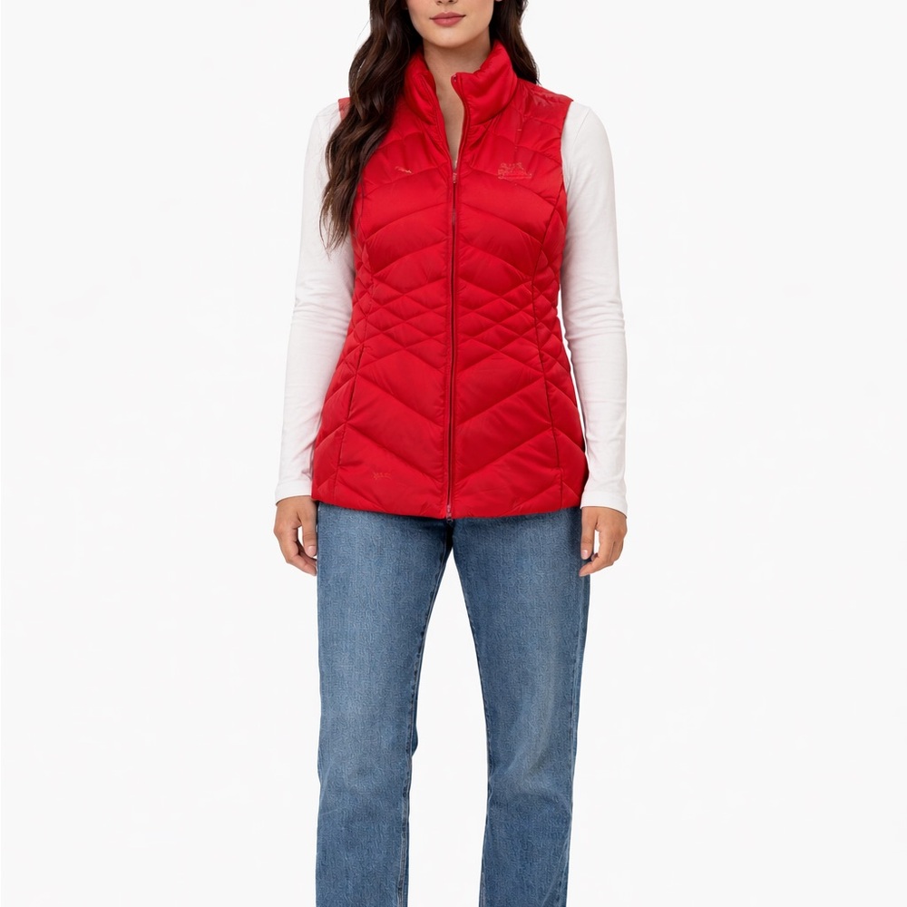 The North Face Size Medium Red 550-Fill Vest New Without Tags